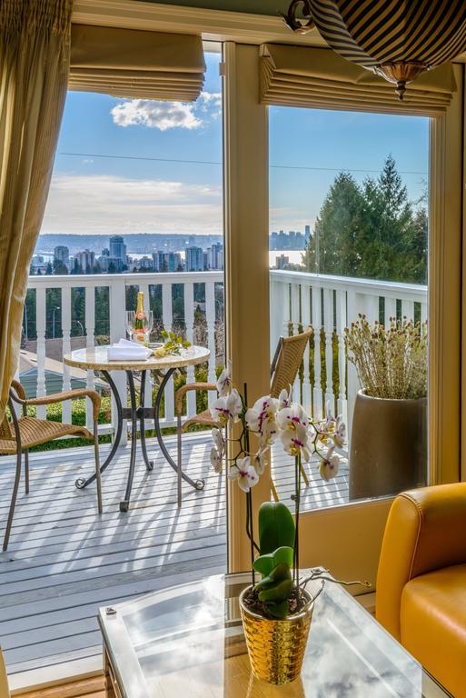 Crystal'S View Bed & Breakfast North Vancouver Dış mekan fotoğraf