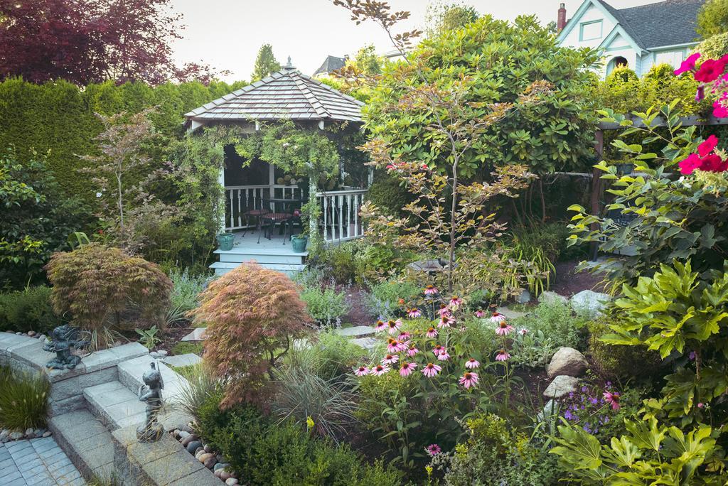 Crystal'S View Bed & Breakfast North Vancouver Dış mekan fotoğraf