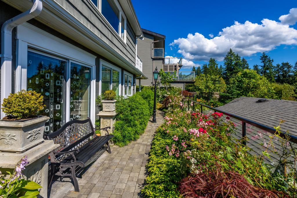 Crystal'S View Bed & Breakfast North Vancouver Dış mekan fotoğraf